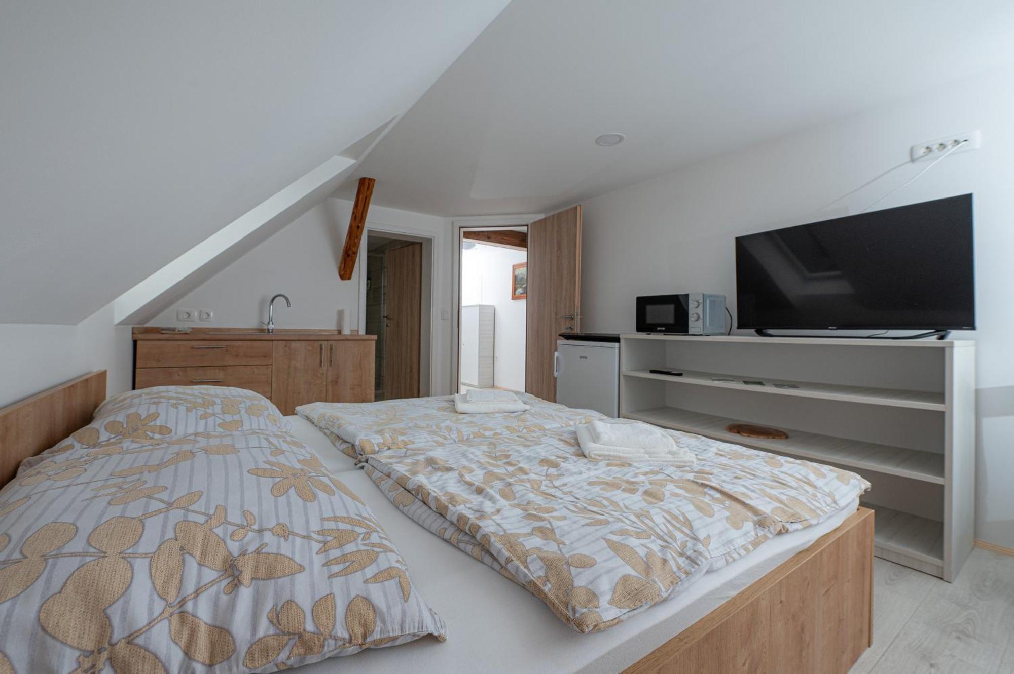 Zelena Hisa Pri Bjov Apartman Bohinjska Bela Kültér fotó